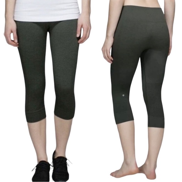 Lululemon Seamlessly Street Crop Leggings
Charcoal - Picture 1 of 9